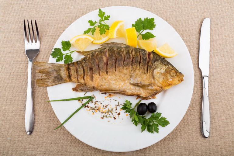 Eating fish regularly helps fighting heart diseases